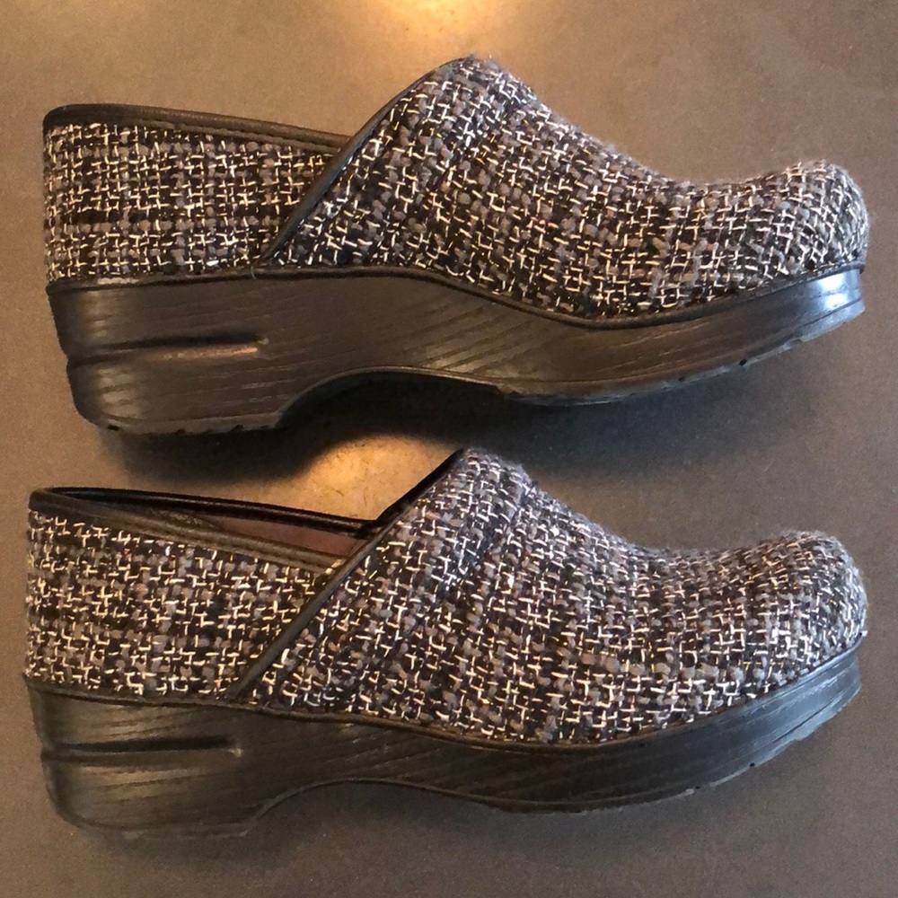 Like New - Dansko - Vegan - Professional line